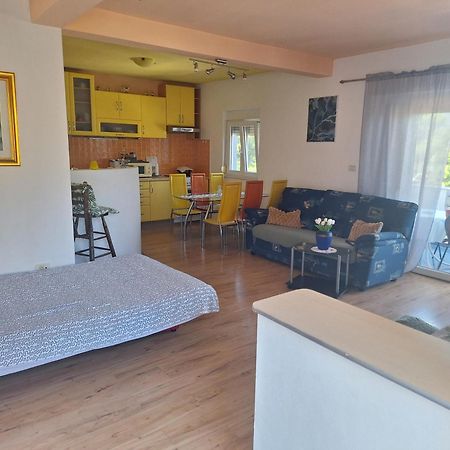 Apartman Mari Trogir Bagian luar foto
