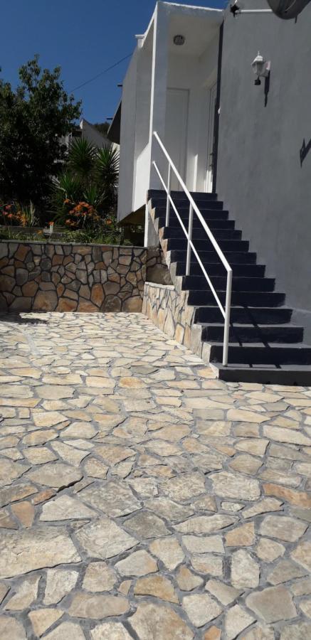 Apartman Mari Trogir Bagian luar foto